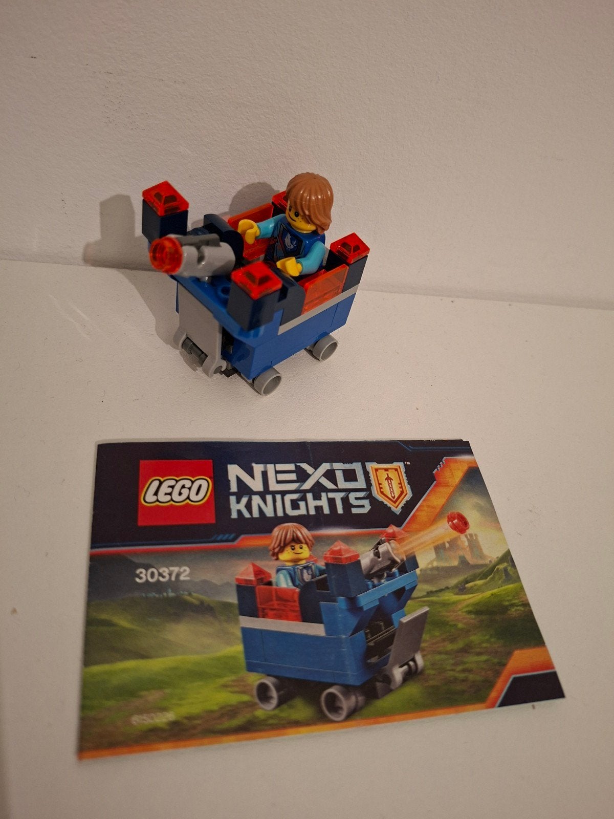 Lego nexo knights 30372 compleet met boekje, Compleet, Overige thema's, Lego, Ophalen of Verzenden