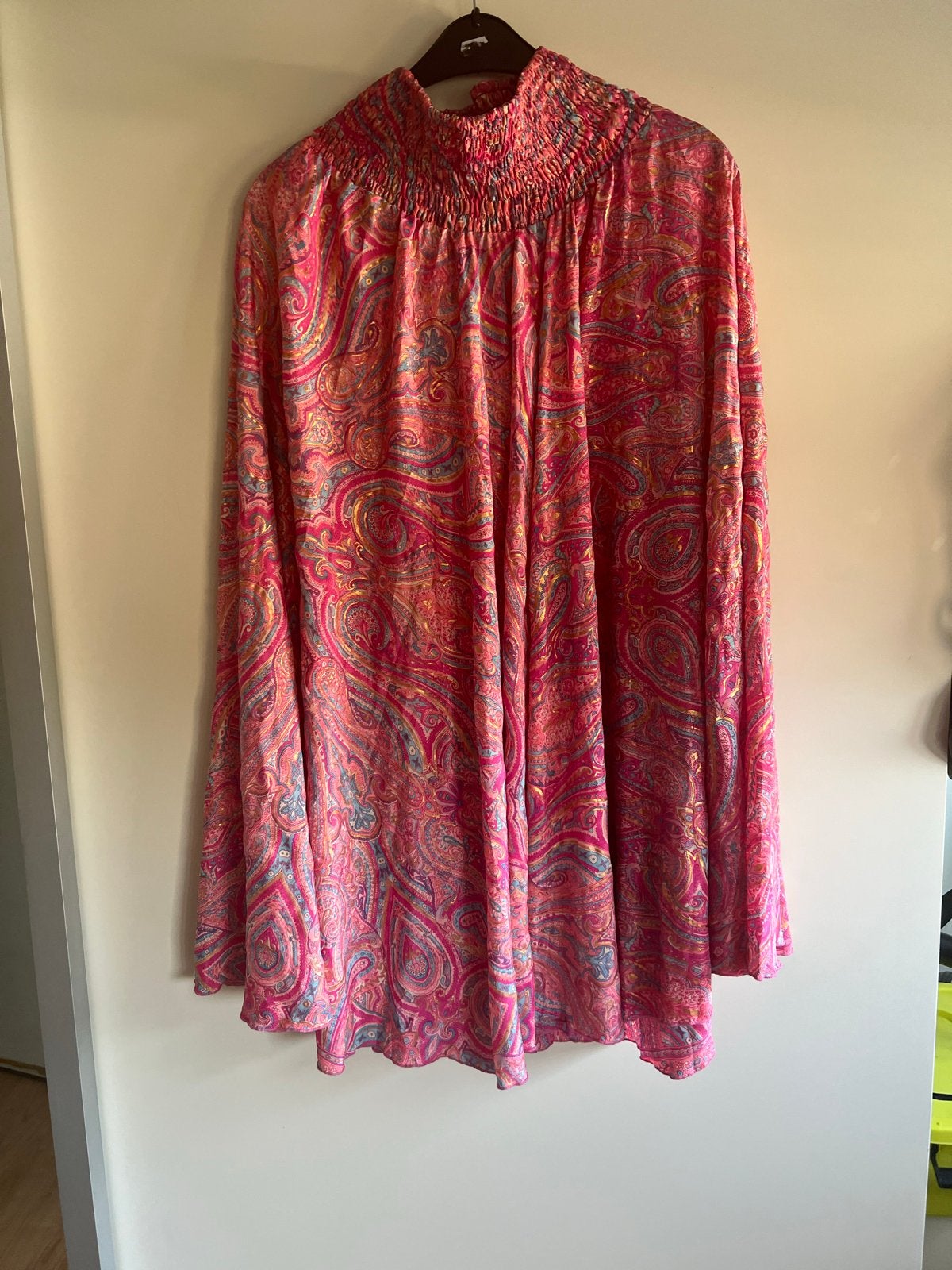 Roze Paisley Print Broek met Wijde Pijpen, Kleding | Dames, Broeken en Pantalons, Maat 38/40 (M), Nieuw, Ophalen of Verzenden