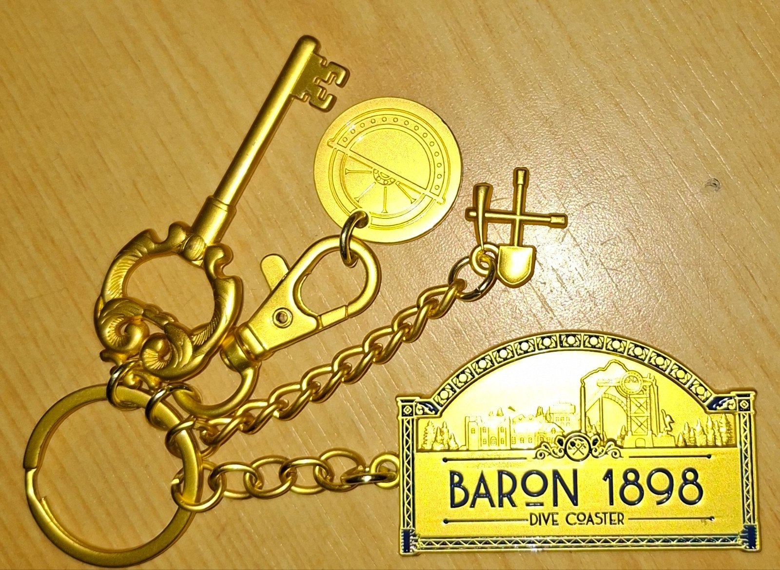 Efteling Baron 1898 sluitelhanger, Ophalen of Verzenden