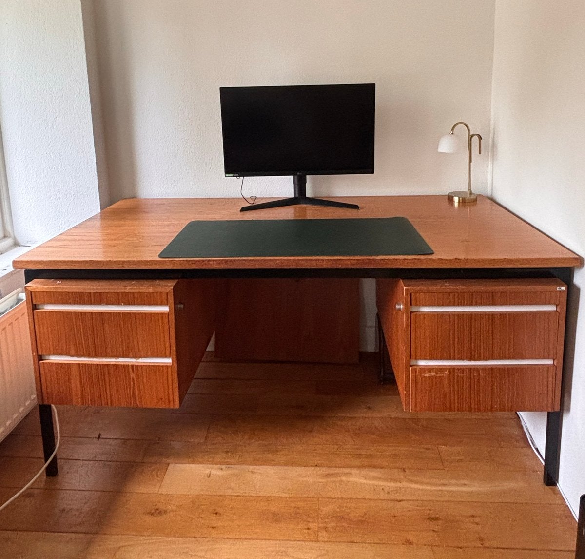 Vintage mid-century directiebureau Eeka, Ophalen, Gebruikt