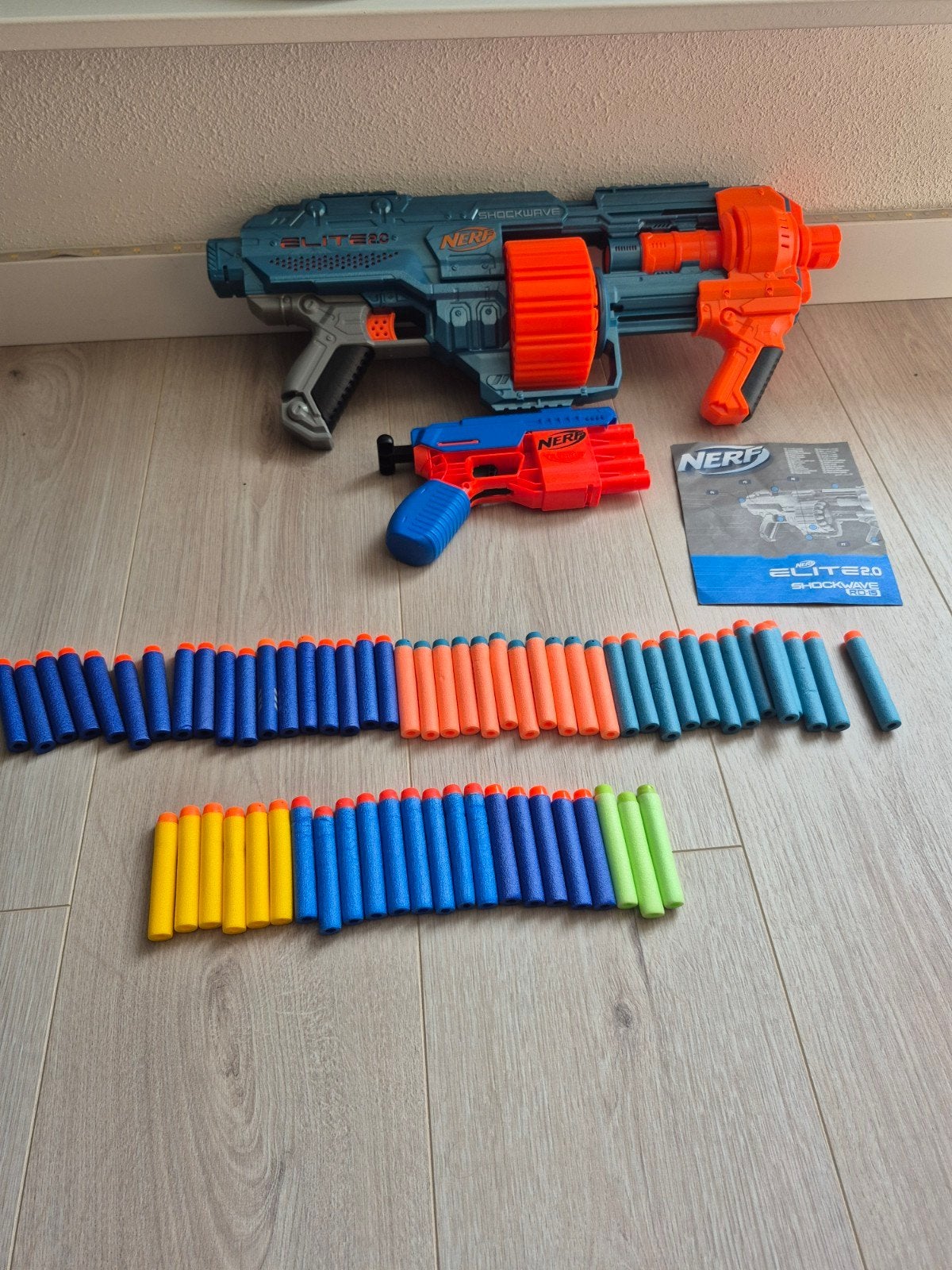 Nerf pistolen met pijltjes - Elite 2.0 Shockwave en meer, Ophalen of Verzenden, Zo goed als nieuw