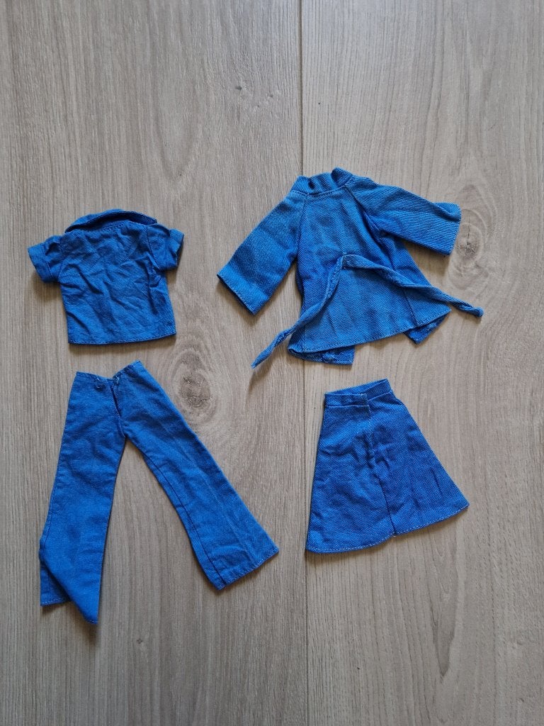 Tk: vintage barbie Sindy set Separates Range, Verzenden, Gebruikt, Kleertjes