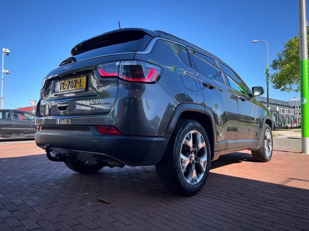 Jeep Compass 1.4 MultiAir Opening Edition Plus (bj 2018), Auto's, Jeep, Dealer onderhouden, 450 kg, Gebruikt, Euro 6