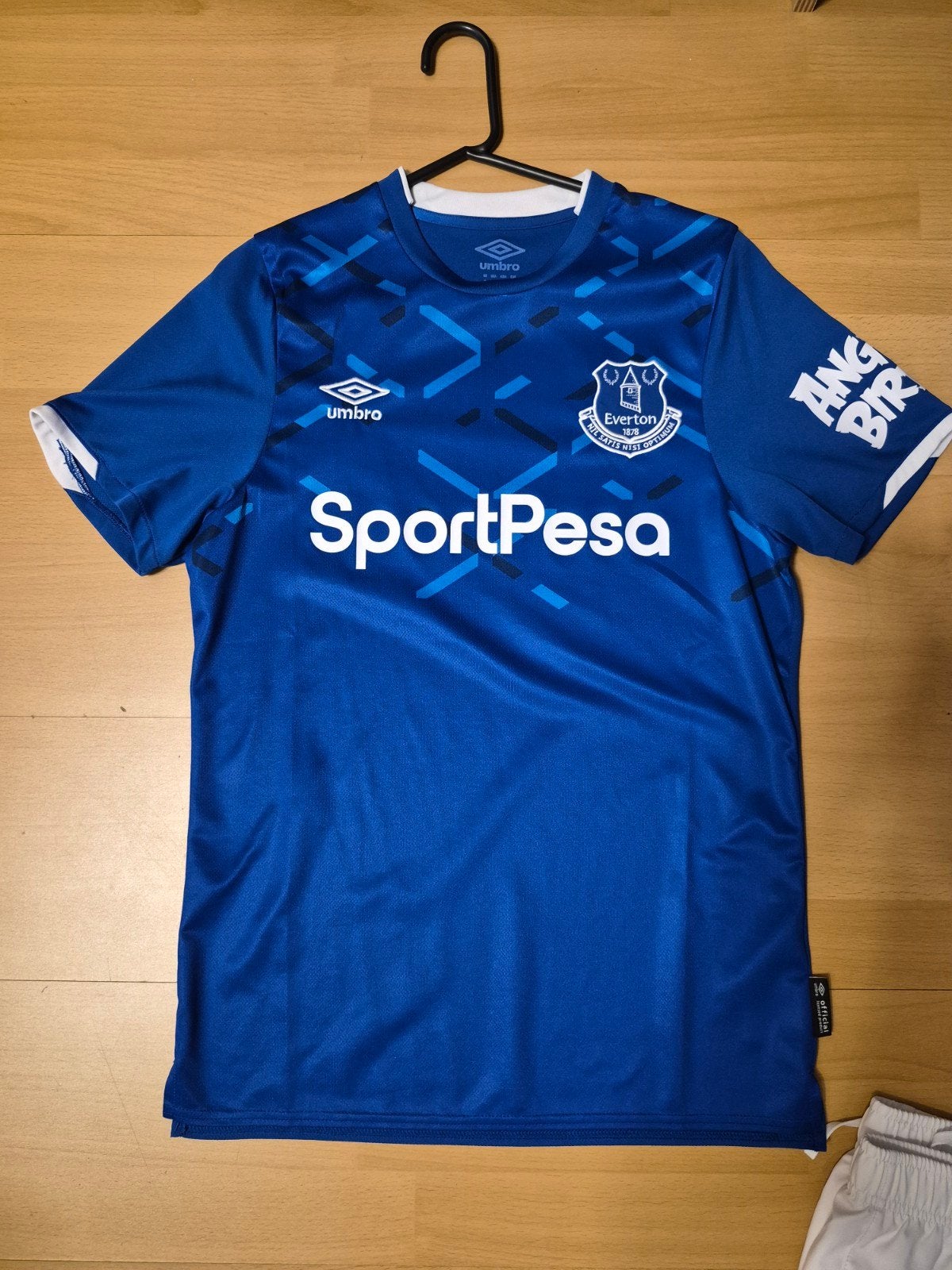 Everton voetbaltenue (shirt S, broekje M), Maat S, Ophalen of Verzenden, Zo goed als nieuw, Set