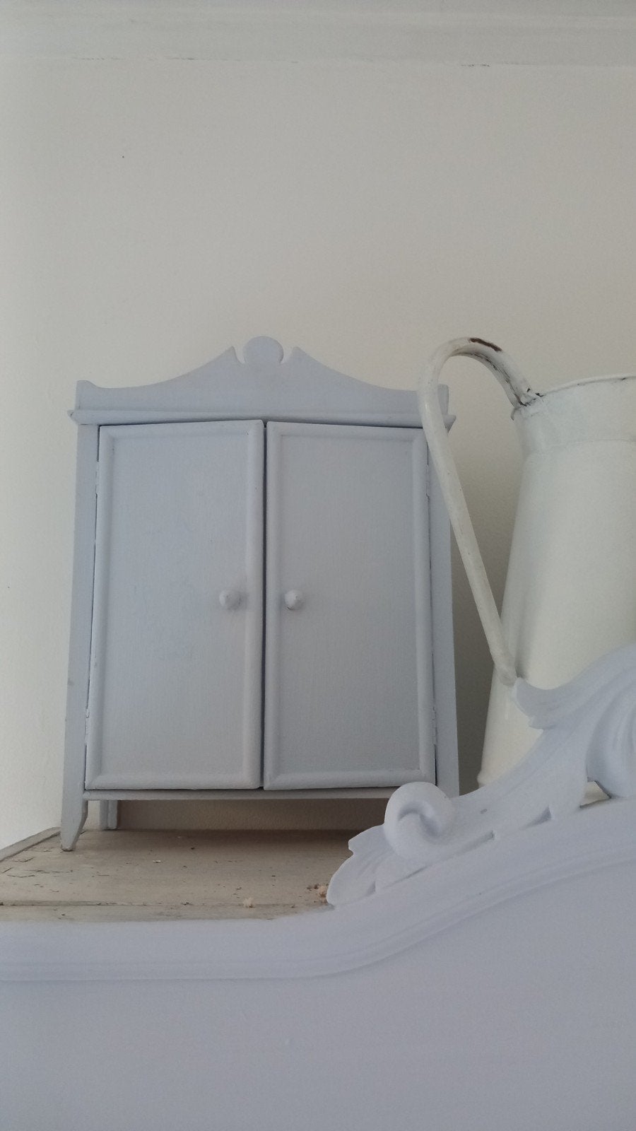 oud blauw poppen kledingkastje, Antiek en Kunst, Ophalen