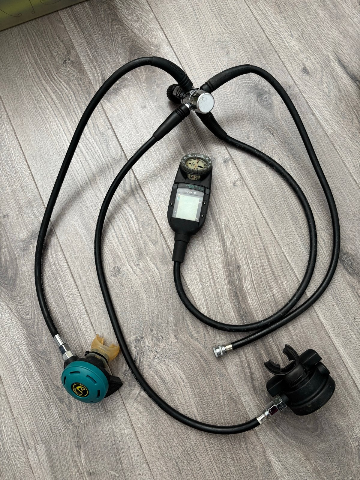 Ademautomatenset met Suunto duikcomputer, Watersport en Boten, Duiken, Ophalen, Gebruikt, Overige typen