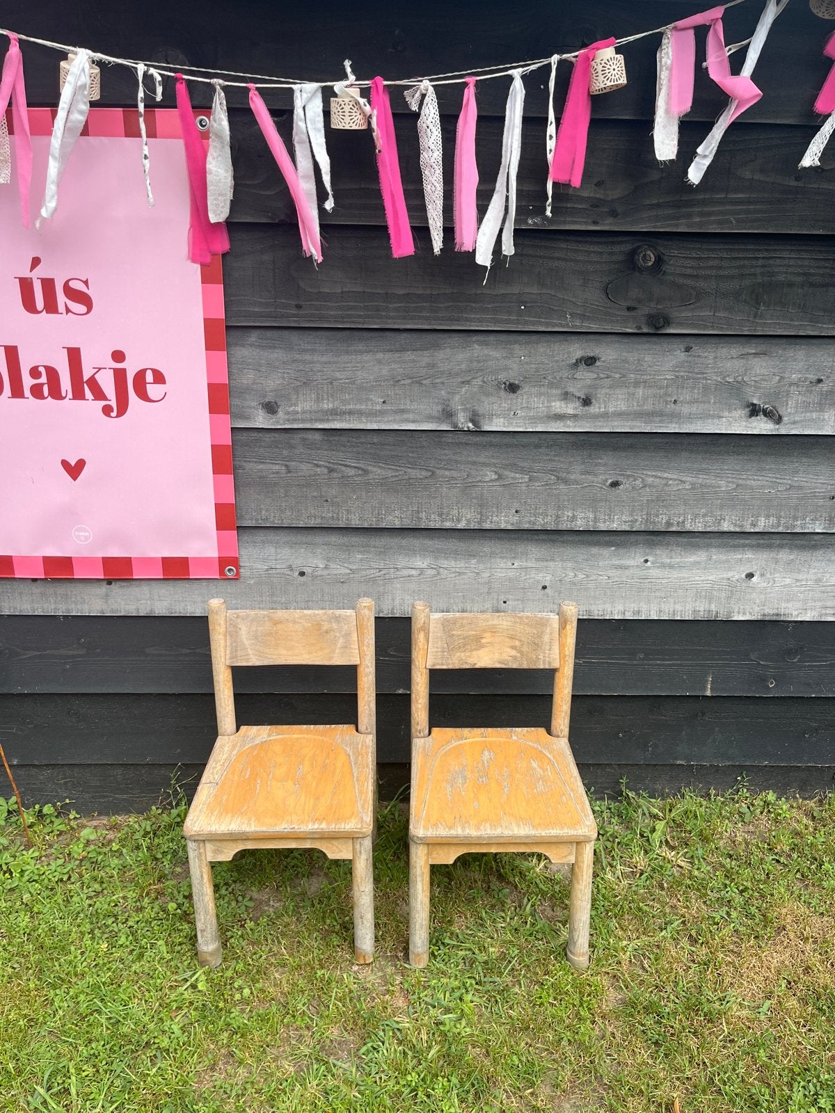 Oude schoolstoeltjes groep 1/2 - Vintage kinderstoelen, Ophalen
