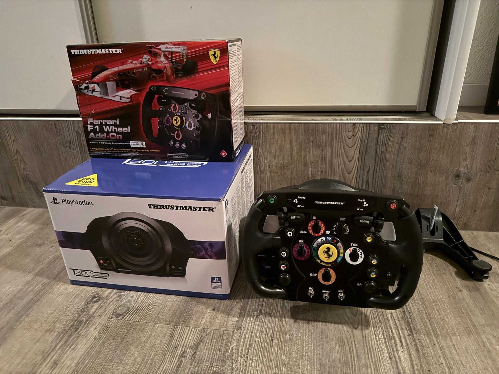 Thrustmaster T300 RS GT met Ferrari F1 Wheel Add-On, Spelcomputers en Games, Ophalen, Racestuur, Force feedback, PlayStation