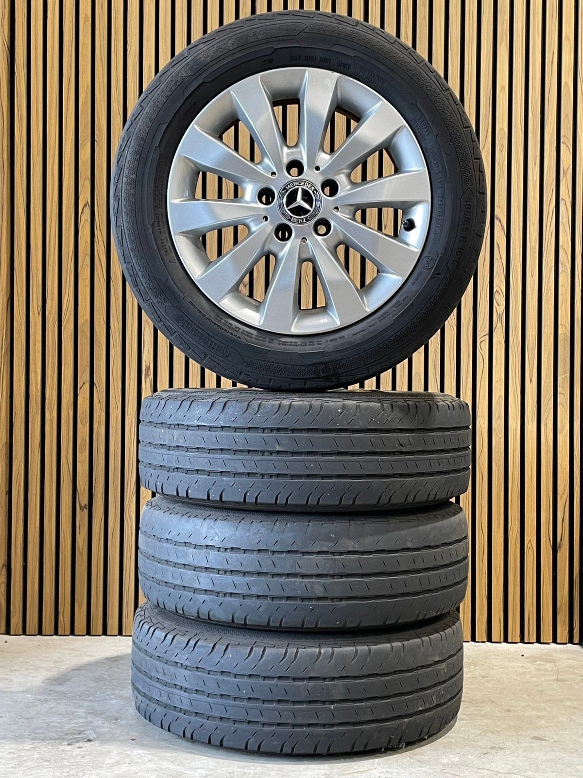 16 inch Vito V klasse zomerset continental, Ophalen, 16 inch, Banden en Velgen, 195 mm