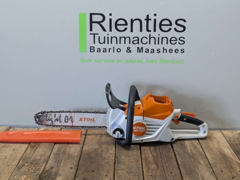 STIHL MSA 220 C-B Accu Kettingzaag 35CM zonder accu of lader, Info@stihl.nl, Gebruikt, STIHL, Kettingzaag