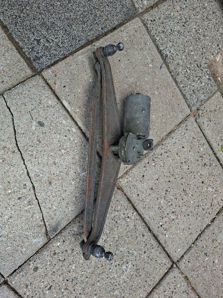 kever ruitenwissermotor, krik en trommelremmen kever, Ophalen, Gebruikt, Volkswagen