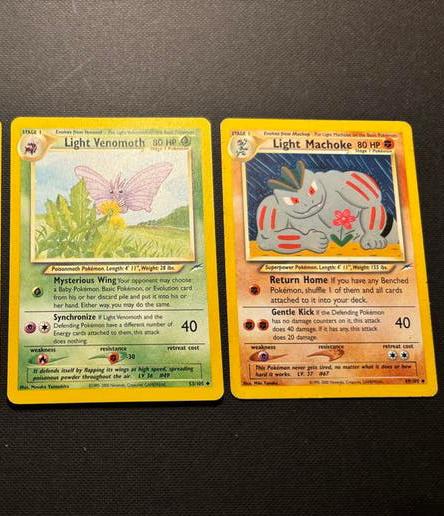Pokémon Kaarten: Venomoth, Machoke (Neo Destiny), Ophalen of Verzenden, Zo goed als nieuw, Meerdere kaarten