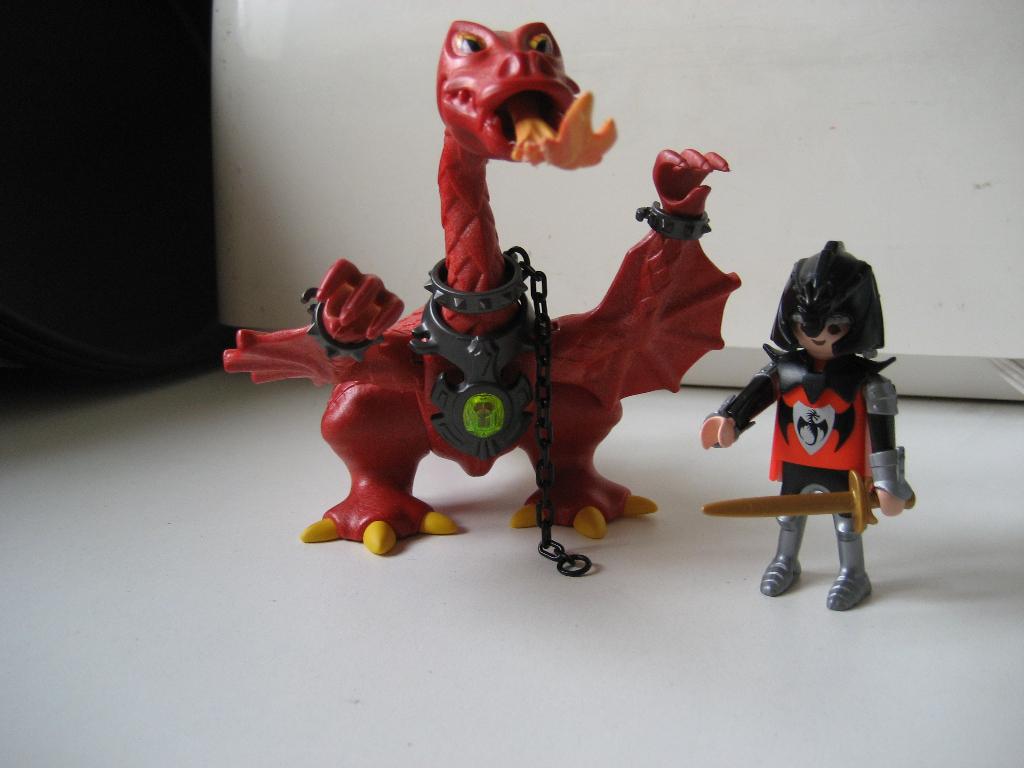 playmobil rode draak met drakenridder, Ophalen of Verzenden, Zo goed als nieuw