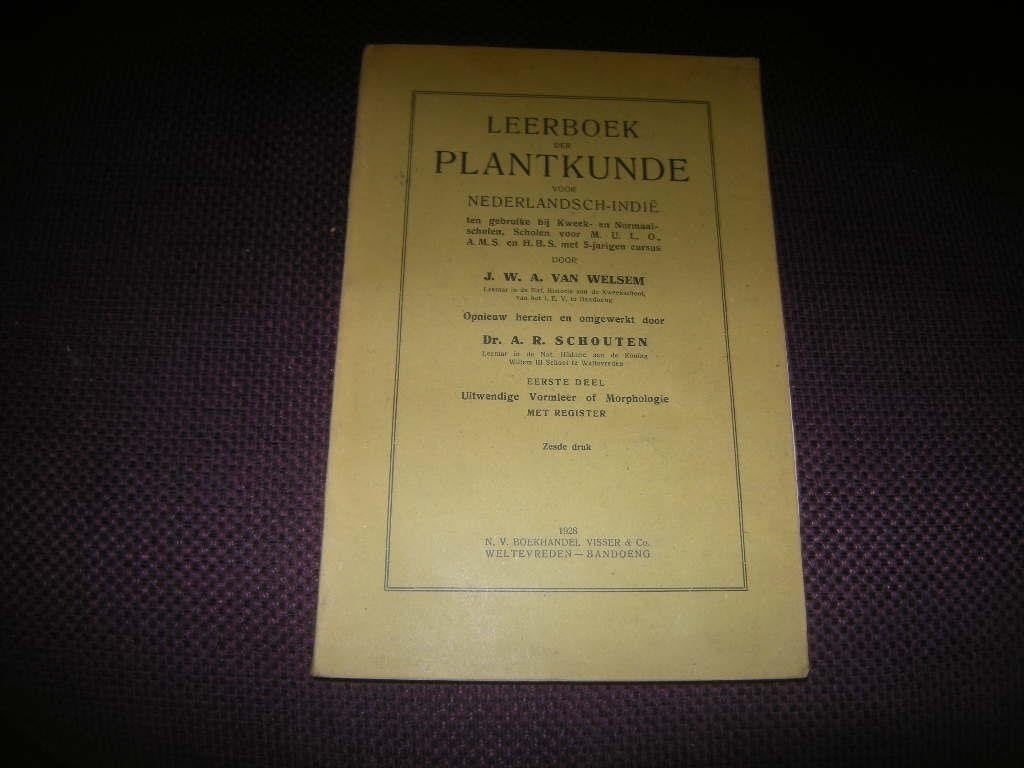 Leerboek der Plantkunde voor Nederlandsch-Indie, Ophalen of Verzenden, Gelezen
