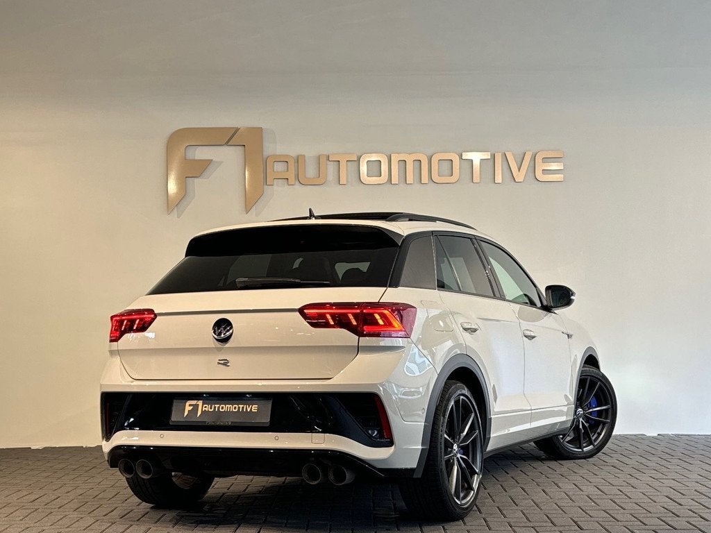 Volkswagen T-ROC 2.0 TSI 4Motion R Pano|Memory|Akrapovic|Key, Auto's, Volkswagen, Gebruikt, 4 cilinders, 1984 cc, Automatische klimaatregeling