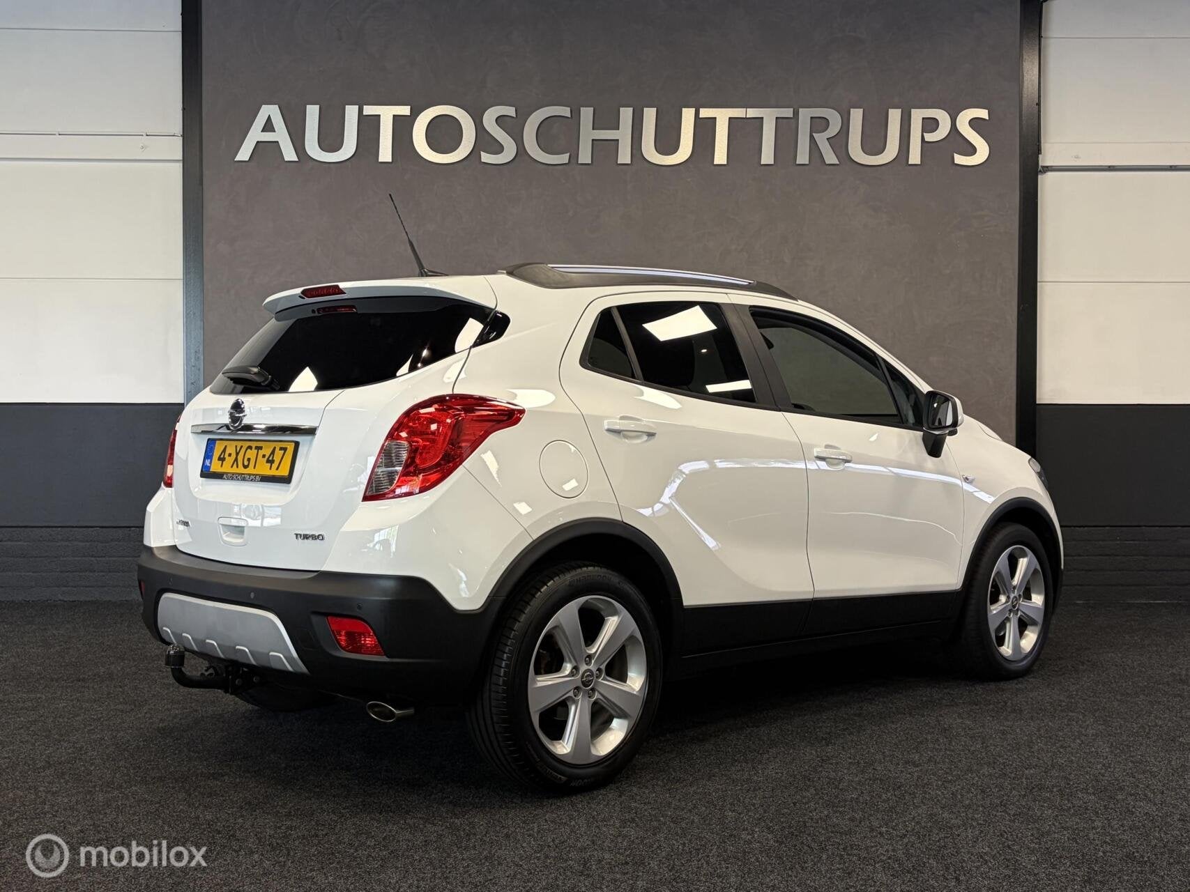 Opel Mokka 1.4 T Edition CLIMA / CRUISE / TR.HAAK / NAVI / L, Auto's, Voorwielaandrijving, Euro 5, Stof, Gebruikt