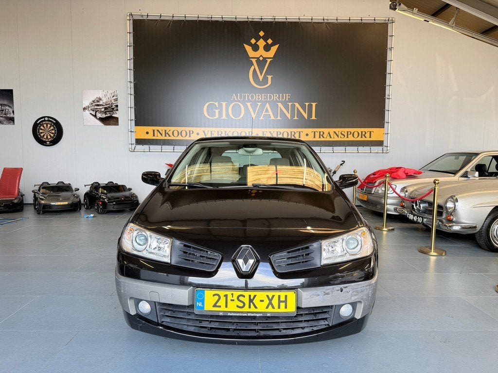 Renault Mégane 1.6-16V Tech Line inruil mogelijk, Gebruikt, Zwart, Origineel Nederlands, Bedrijf