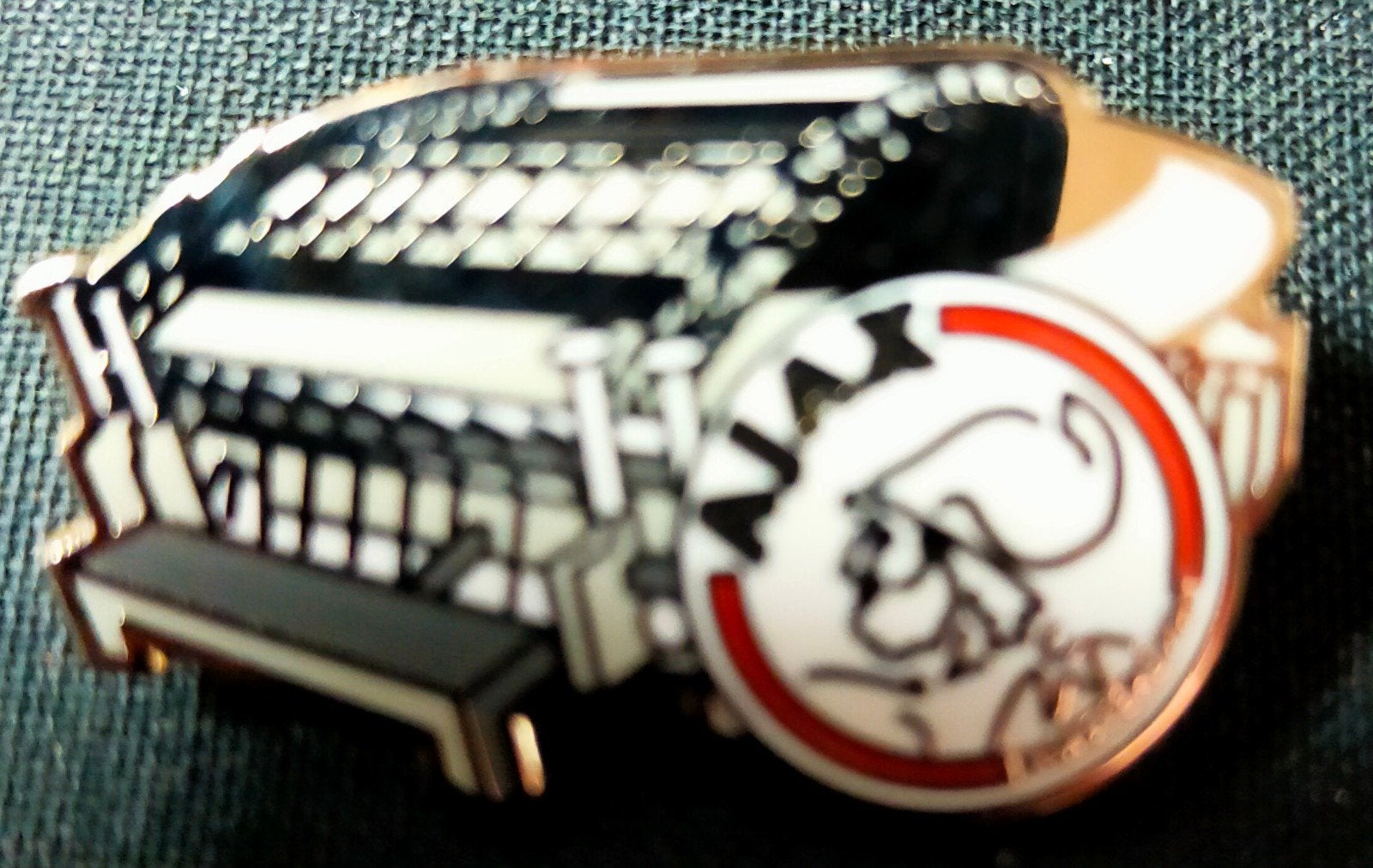 Ajax Stadion pin - Uniek Verzamelobject, Ophalen of Verzenden, Ajax, Overige typen