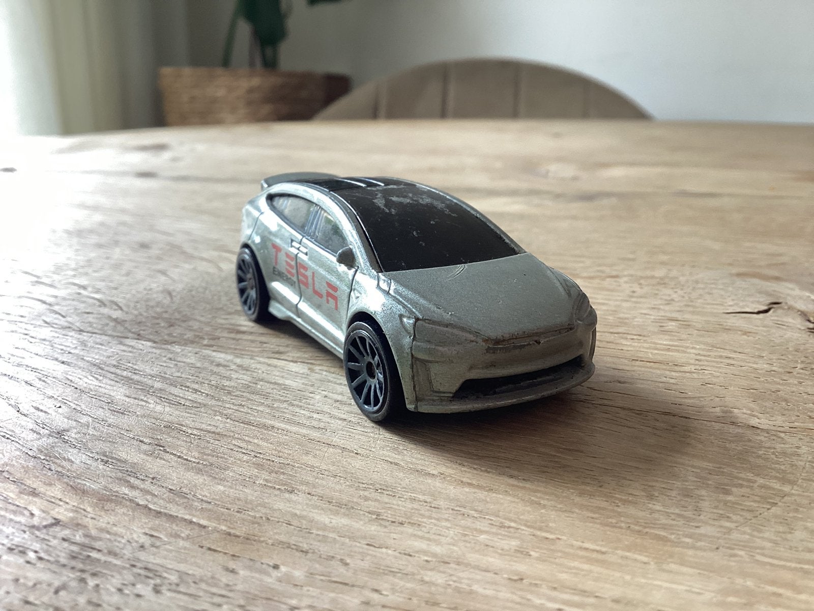 HotWheels Tesla Model X Tesla Energy2018 HW Metro 5/10 DTX01, Hobby en Vrije tijd, Modelauto's | Overige schalen, Ophalen of Verzenden