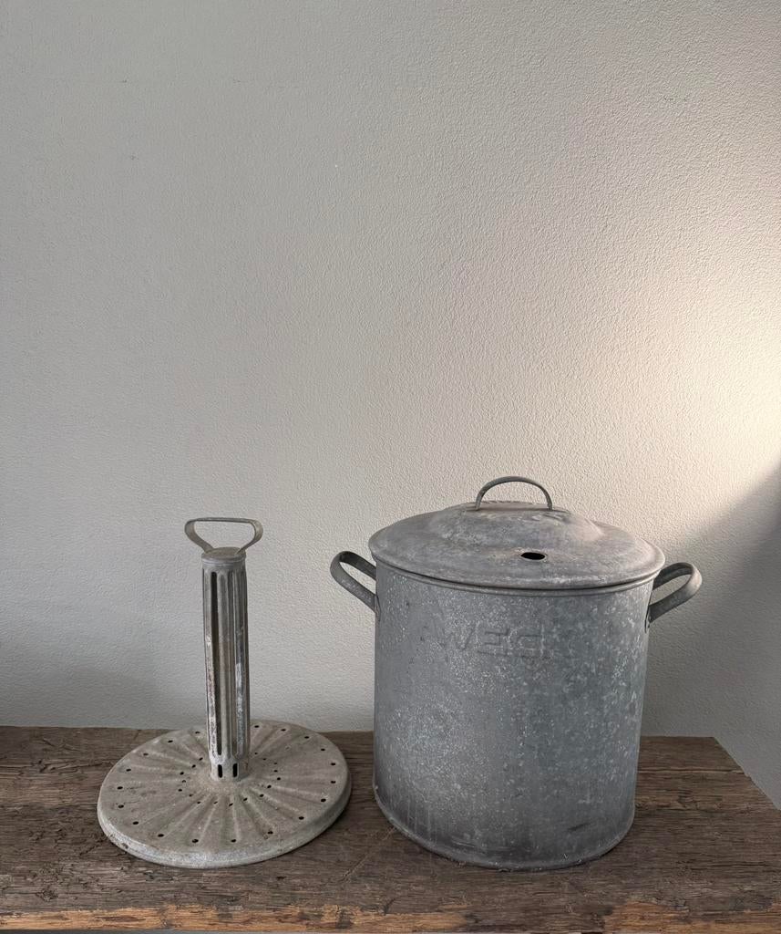Vintage wekpan / ketel met binnenwerk, Ophalen