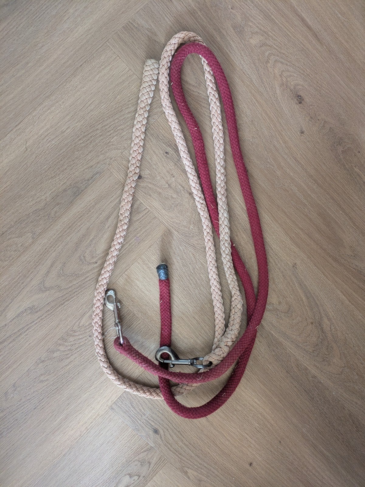 2 halstertouwen, Ophalen of Verzenden, Gebruikt