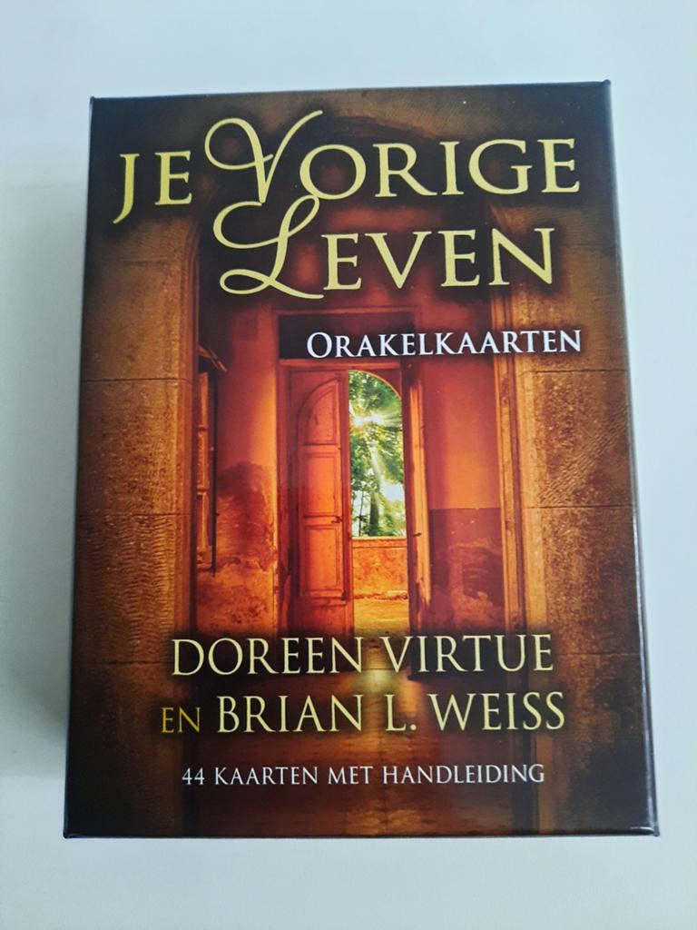 Je vorige leven . Doreen Virtue, Tarot of Kaarten leggen, Overige typen, Ophalen of Verzenden, Zo goed als nieuw