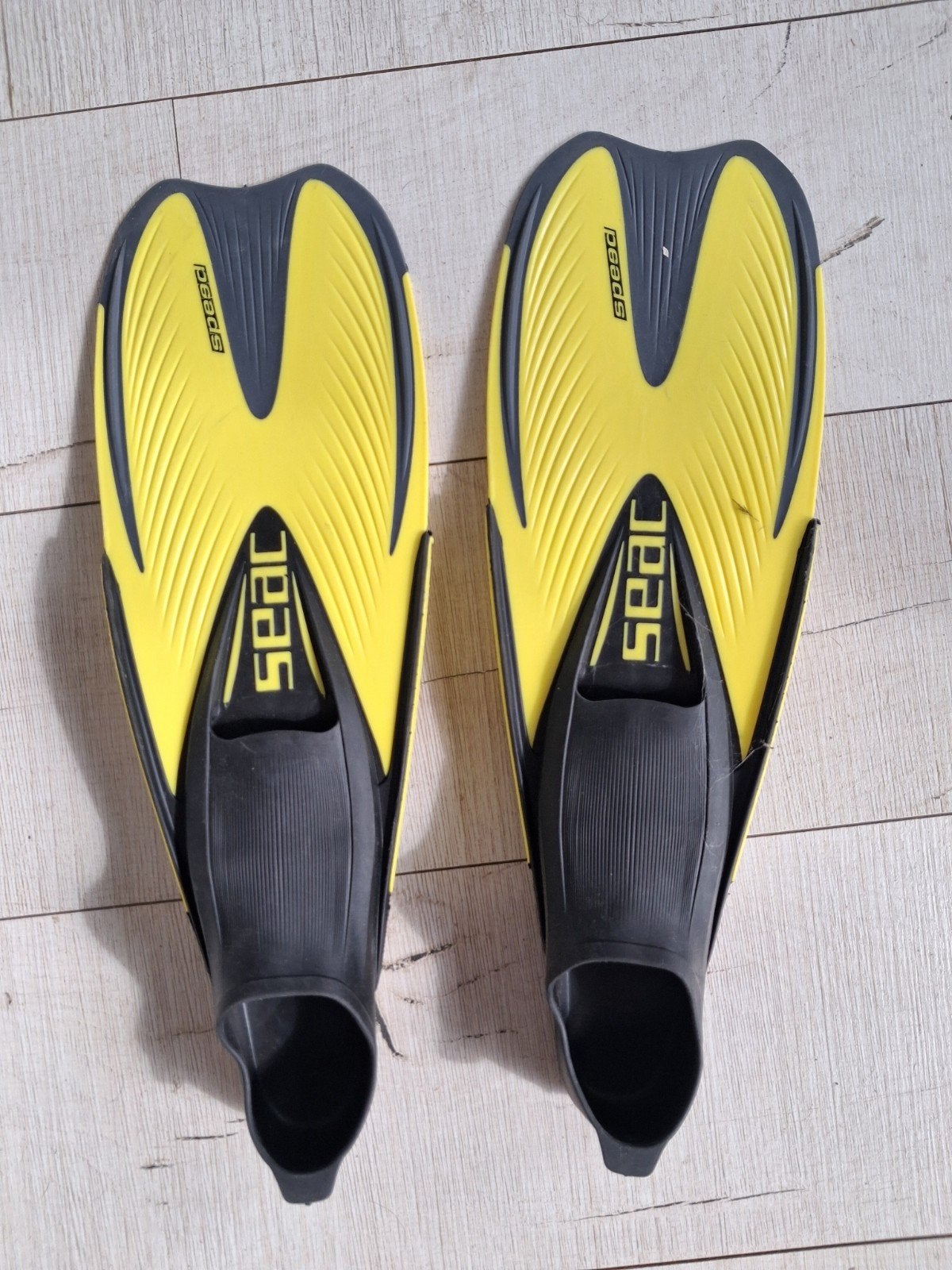 Flippers SEAC Speed Zwemvliezen - Maat 32-33, Ophalen of Verzenden, Zo goed als nieuw, Zwem- of Duikvliezen