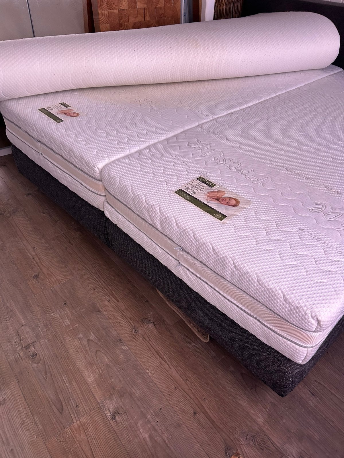 Boxspring 180X200 inclusief 2 matrassen en topper., Ophalen, Gebruikt, Tweepersoons, Bedbodem