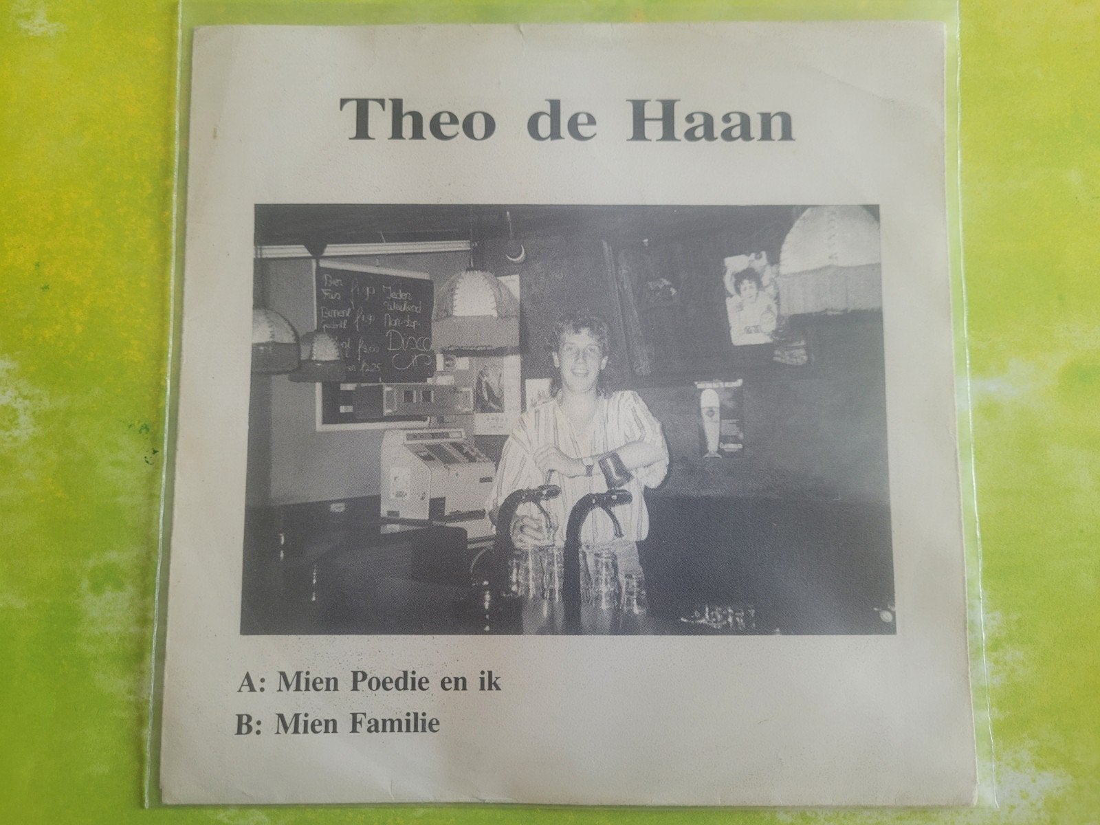 Theo de Haan - Mijn poedie en ik - Mien familie, Ophalen, Zo goed als nieuw, Overige formaten, Levenslied of Smartlap