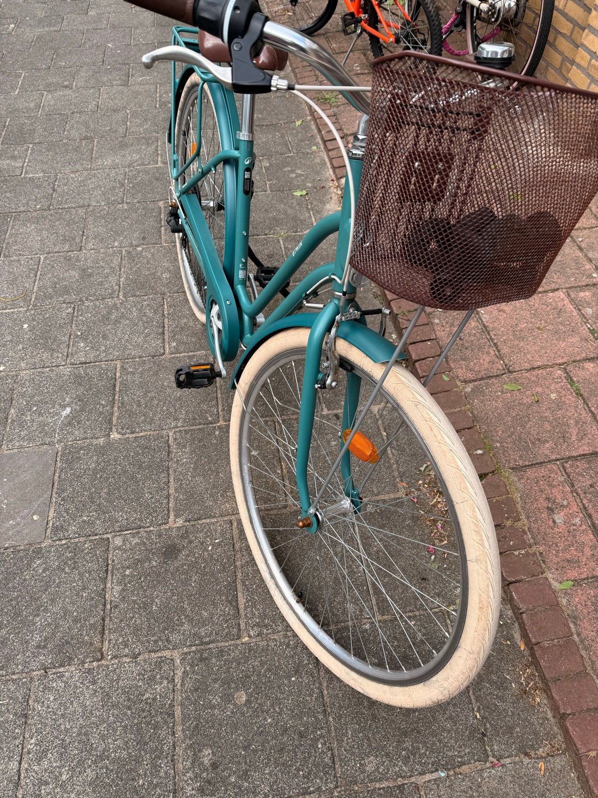 Btwin Elops 120 Stadsfiets met mand - Zo goed als nieuw, (Extra) lage instap, Velgrem, Zo goed als nieuw, 50 tot 53 cm
