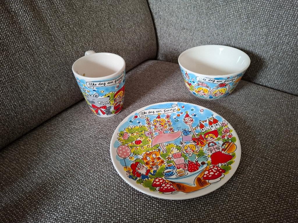 Efteling 70 jaar, Blond Amsterdam serviesgoed, Huis en Inrichting, Keuken | Servies, Ophalen, Gebruikt, Blond Amsterdam, Kop(pen) en/of Schotel(s)