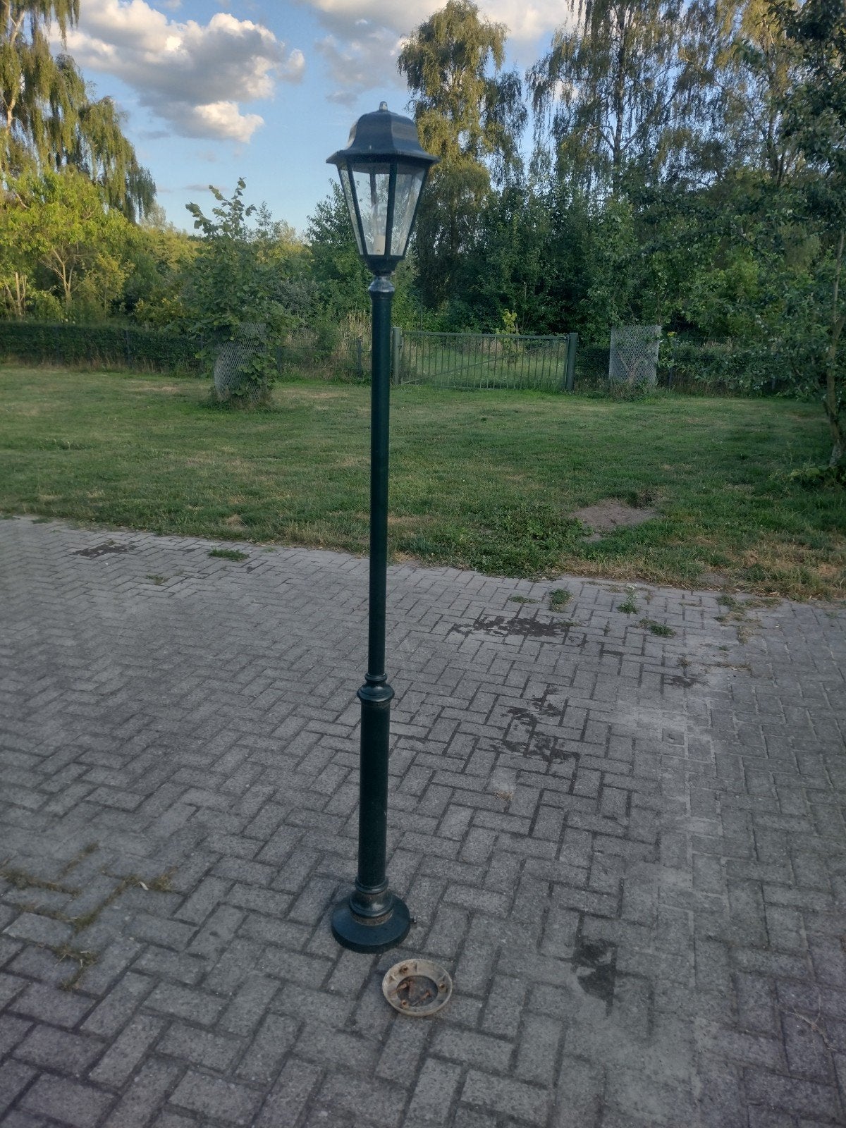 Vintage terras lantaarn monumentaal groen met 6 hele ruitjes, Tuin en Terras, Buitenverlichting, Ophalen, Gebruikt, Staande lamp