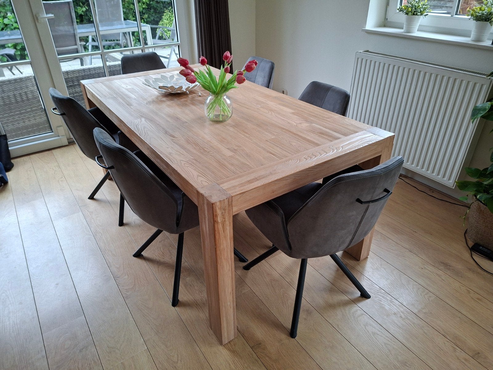 H&H eettafel van eikenhout - perfect voor 6 personen, Huis en Inrichting, Tafels | Eettafels, Gebruikt, Vijf personen of meer