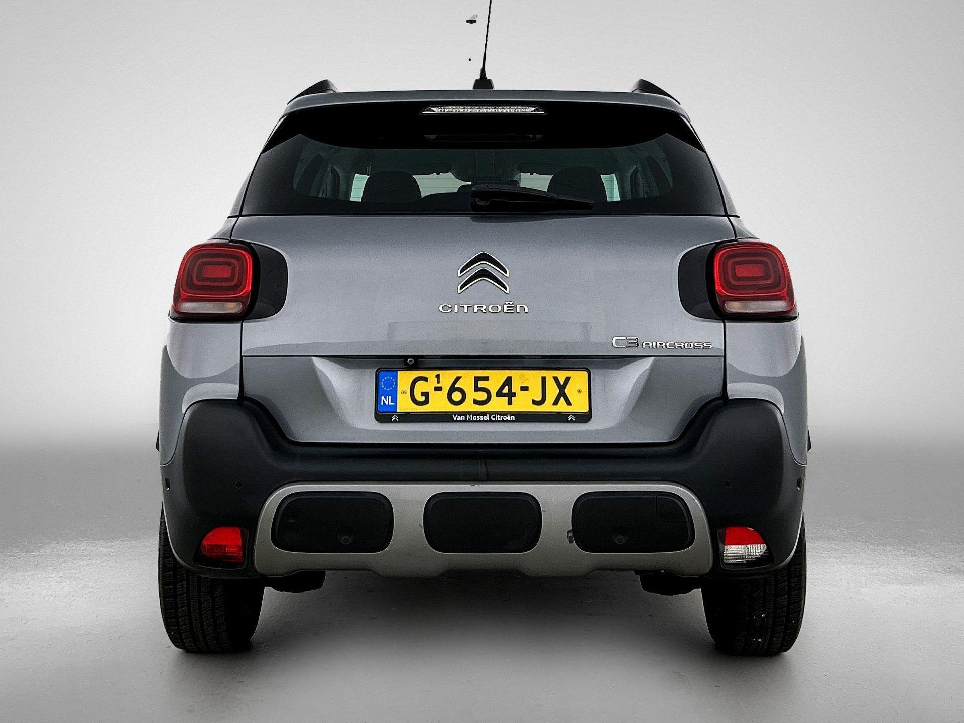 Citroen C3 Aircross 1.2 PureTech S&S Shine, Auto's, 12 maanden, Gebruikt, Euro 6, 600 kg