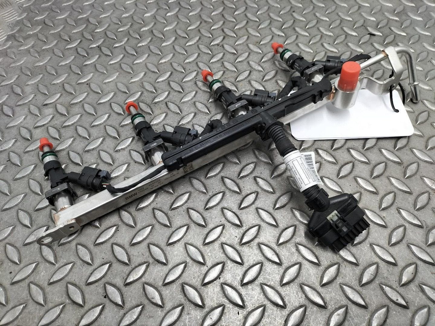 BMW 5 SERIES BRANDSTOF RAIL (INJECTIE) 13538489602 2024, Ophalen of Verzenden, Gebruikt, Stiba lid