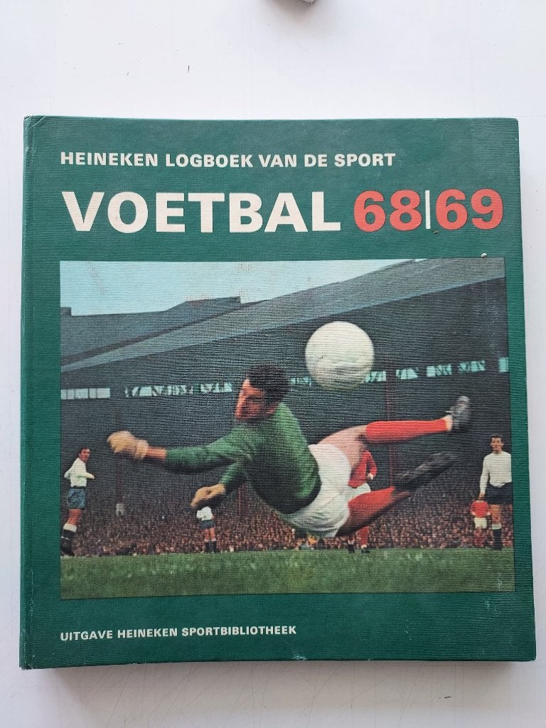 Heineken logboek van de sport  voetbal 68/69 johan cruijff, Ophalen of Verzenden, Gebruikt, Overige binnenlandse clubs, Boek of Tijdschrift