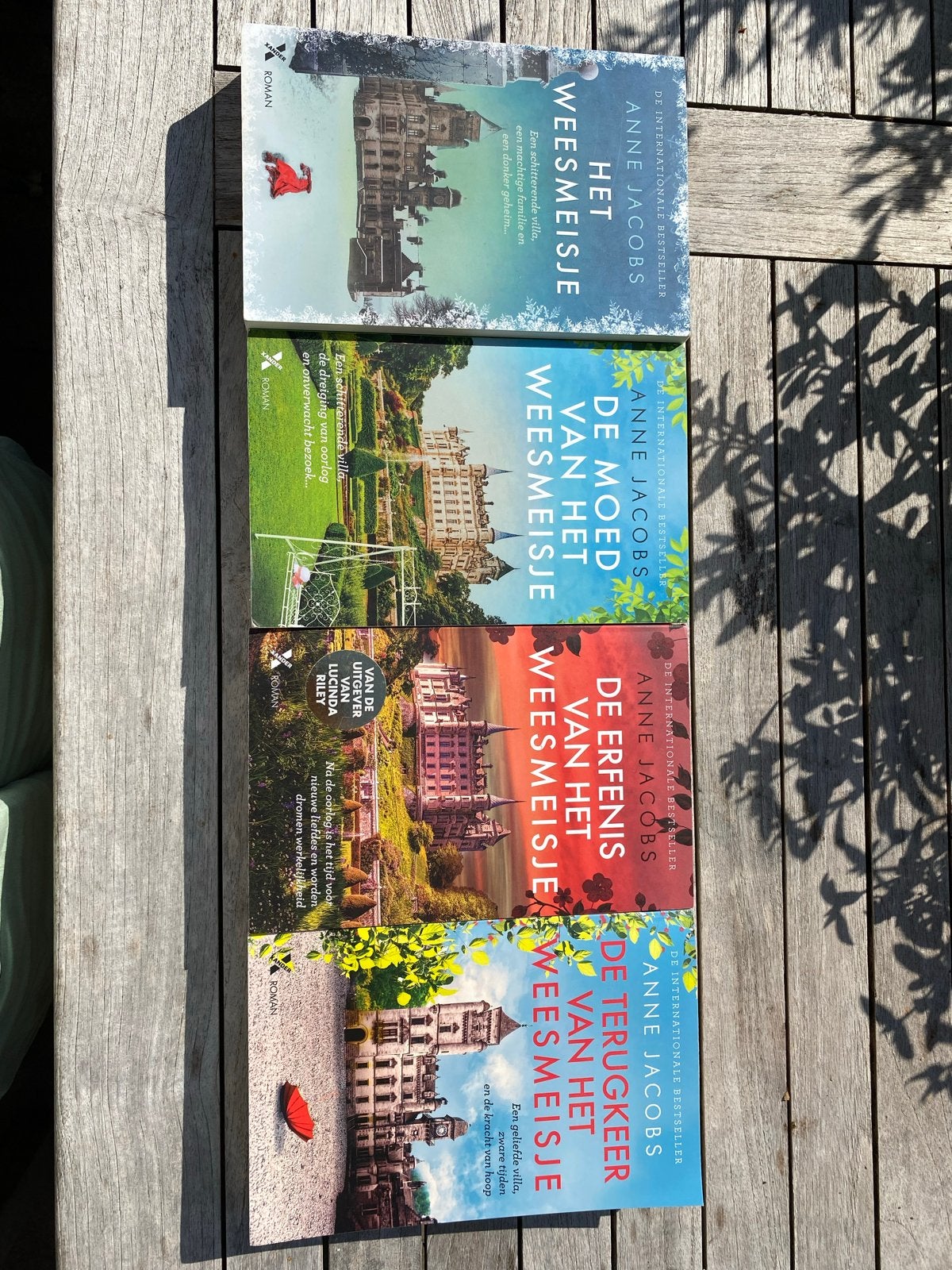 Het Weesmeisje serie - Anne Jacobs (4 boeken), Boeken, Romans, Ophalen of Verzenden, Zo goed als nieuw, Nederland