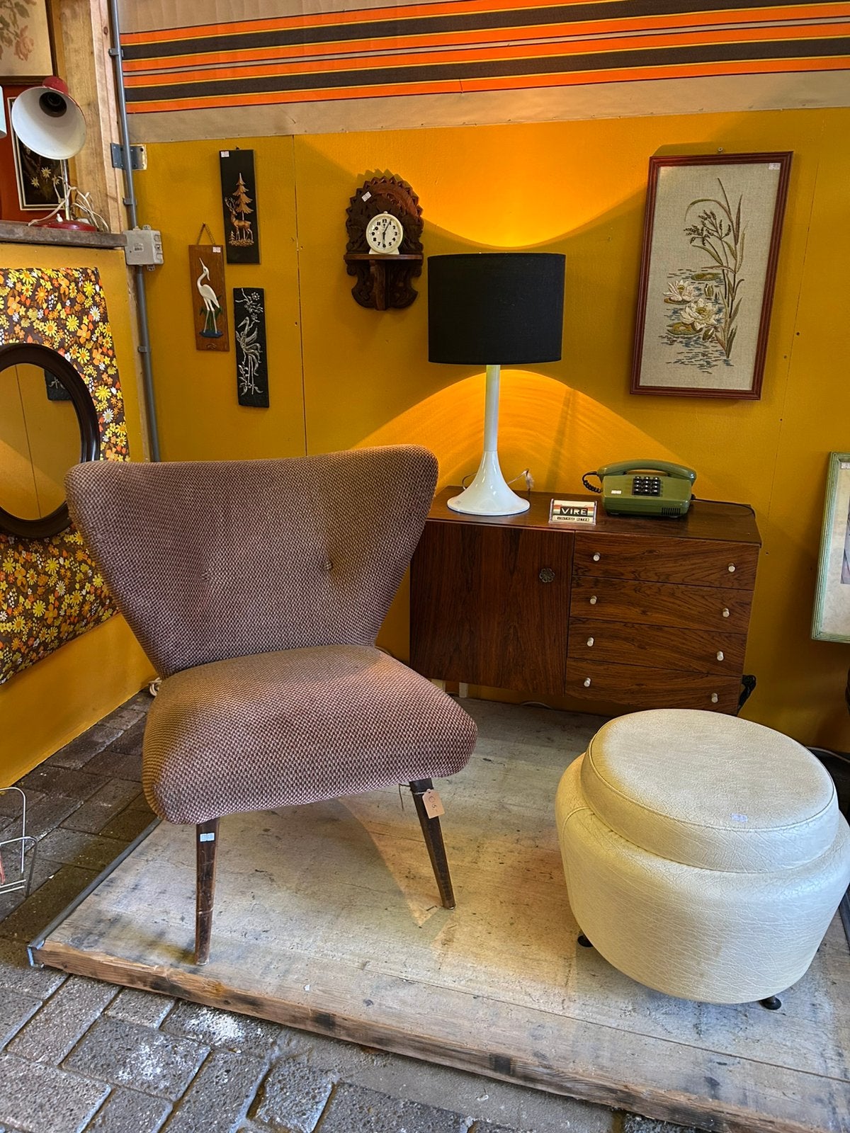 Vintage 60’s/70’s bruine cocktail stoel/ vlinder rugleuning, Ophalen, Hout, Bruin, Vintage