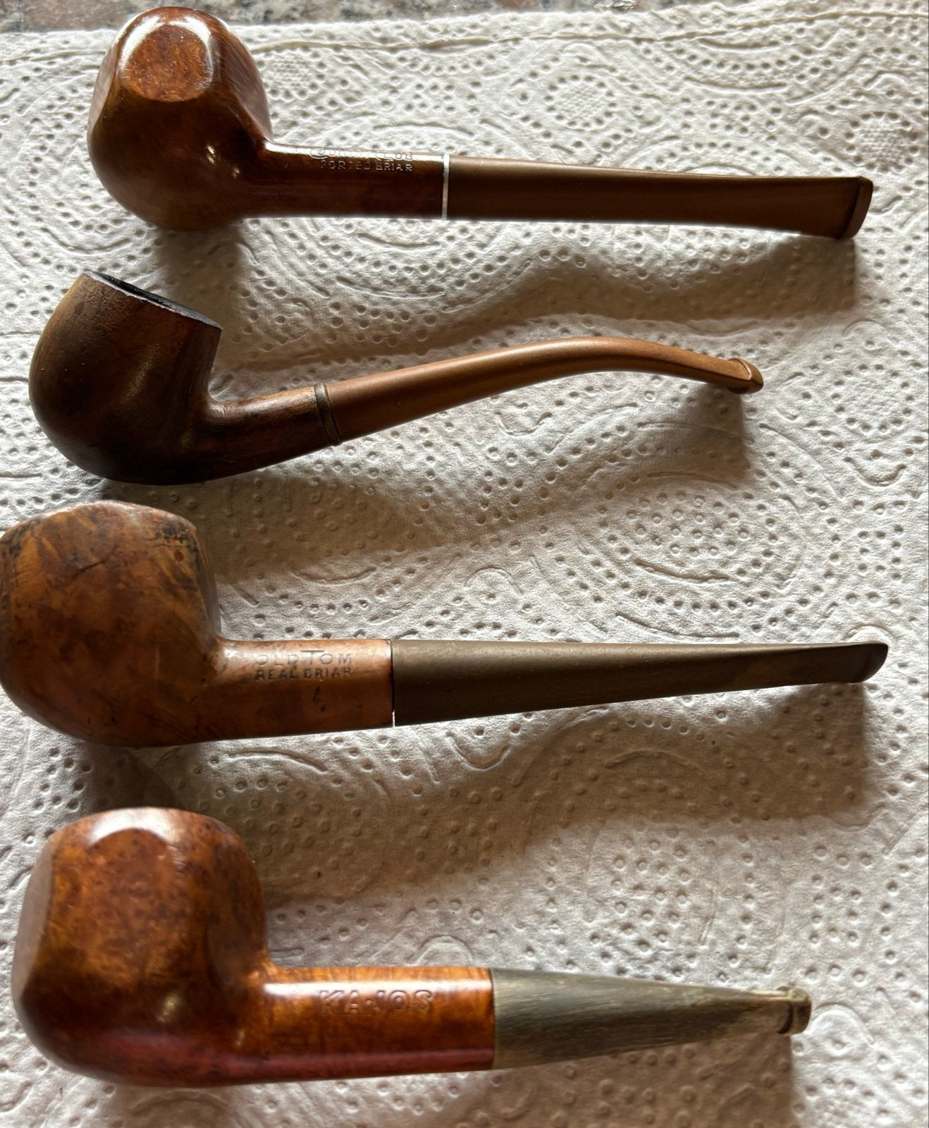 Set van 4 vintage tabakspijpen met wandrek, Ophalen of Verzenden, Gebruikt, (Water)pijp