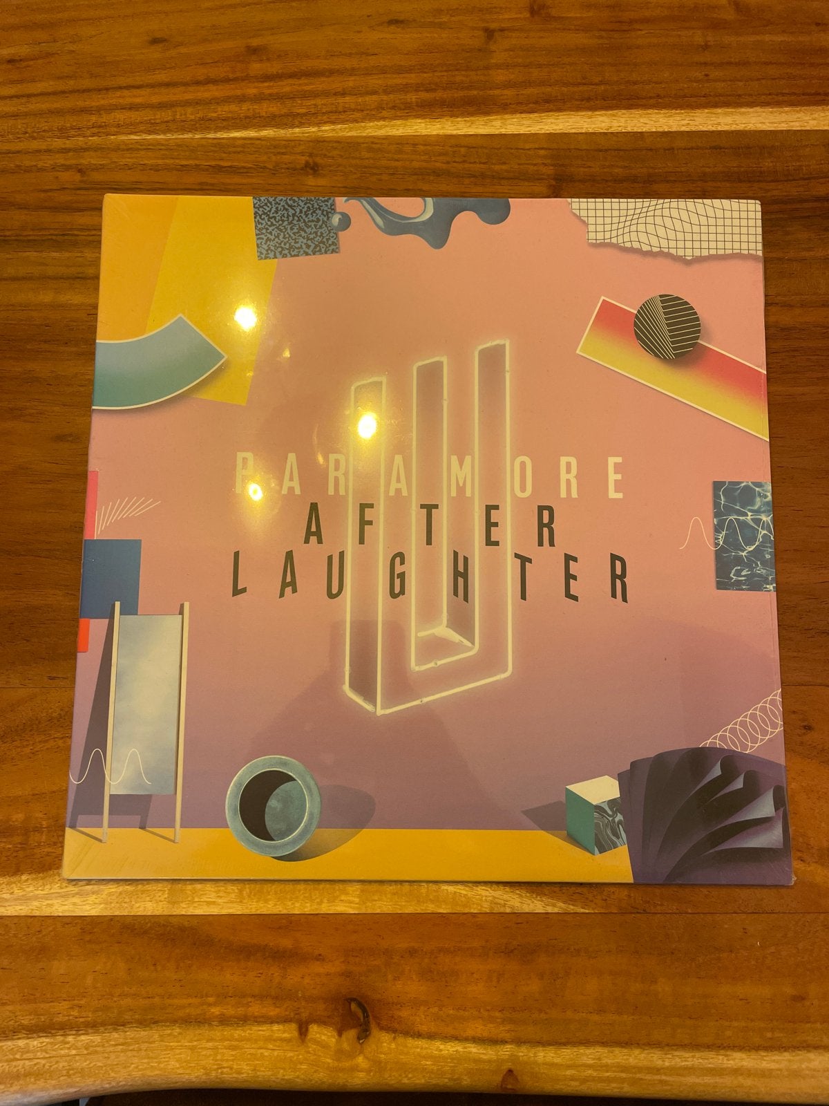 Paramore - After Laughter LP sealed, LP, Pop, Ophalen of Verzenden, Zo goed als nieuw
