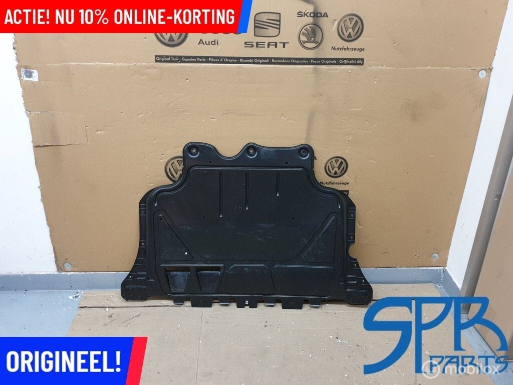 VAG VW ONDERPLAAT MOTOR GELUIDSDEMPING Bodemplaat 3Q0825235A