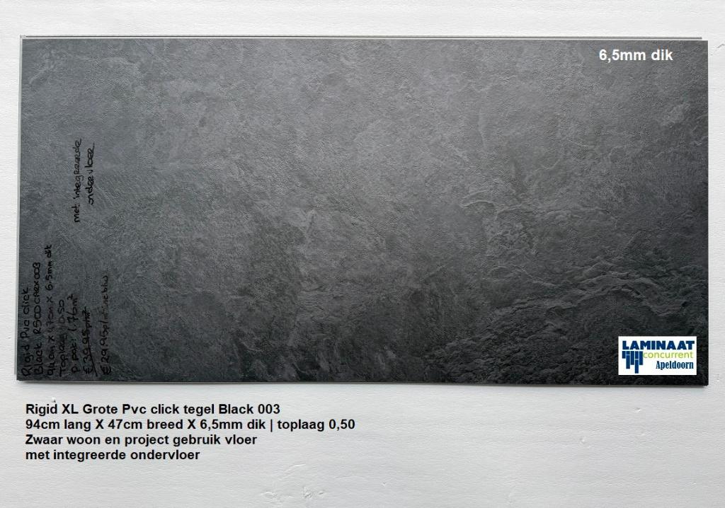 Grote Pvc Click Tegel Black 6,5mm met integreerde ondervloer, Huis en Inrichting, Stoffering | Vloerbedekking, 75 m² of meer, Zwart