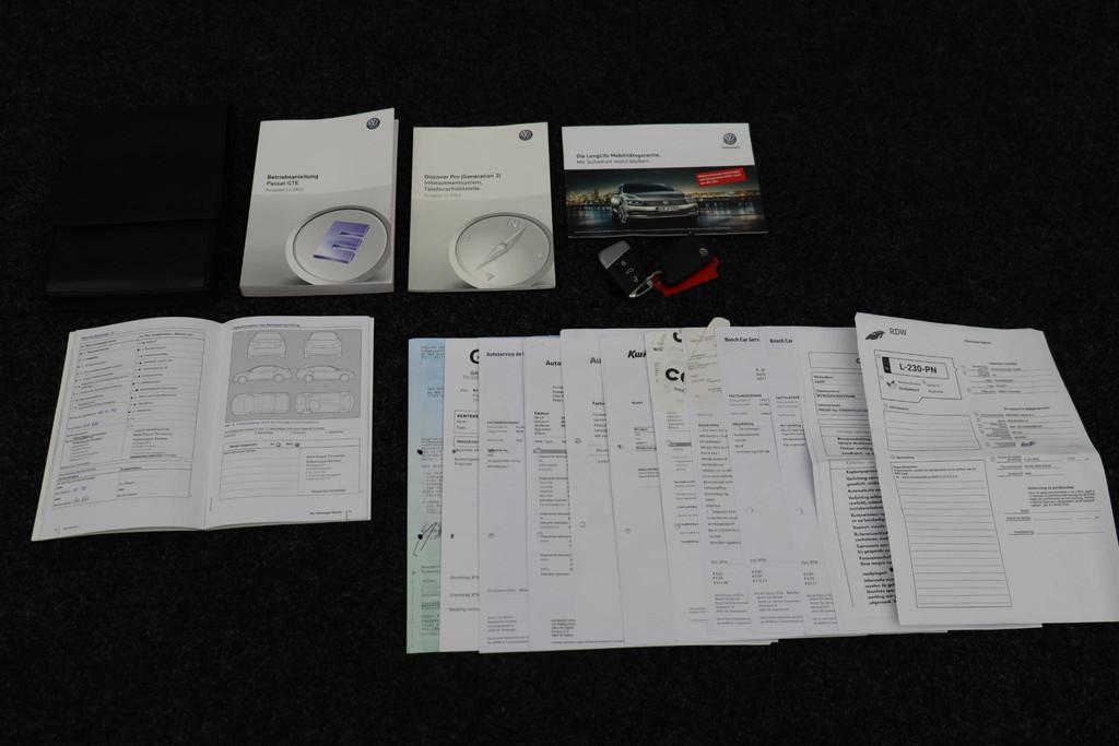 Volkswagen Passat Variant 1.4 TSI GTE Highline 2016 Panorama, Gebruikt, 4 cilinders, Automatische klimaatregeling, Hybride Elektrisch/Benzine