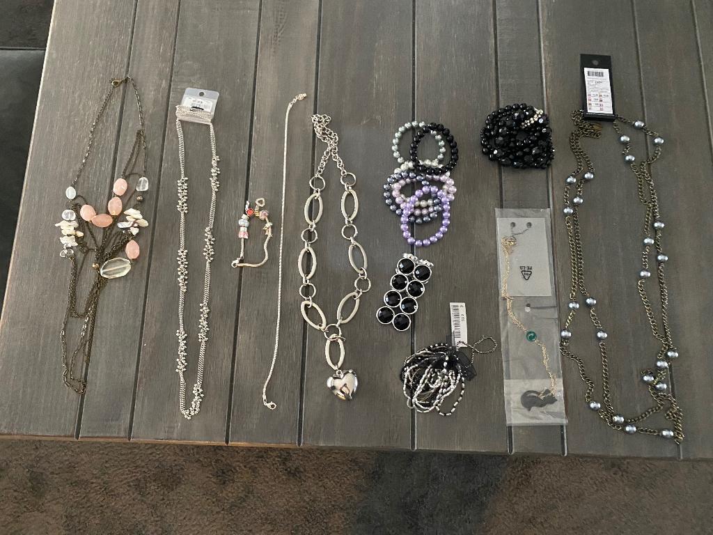 Allerlei armbanden en kettingen, Ophalen of Verzenden, Nieuw, Overige kleuren, Overige materialen