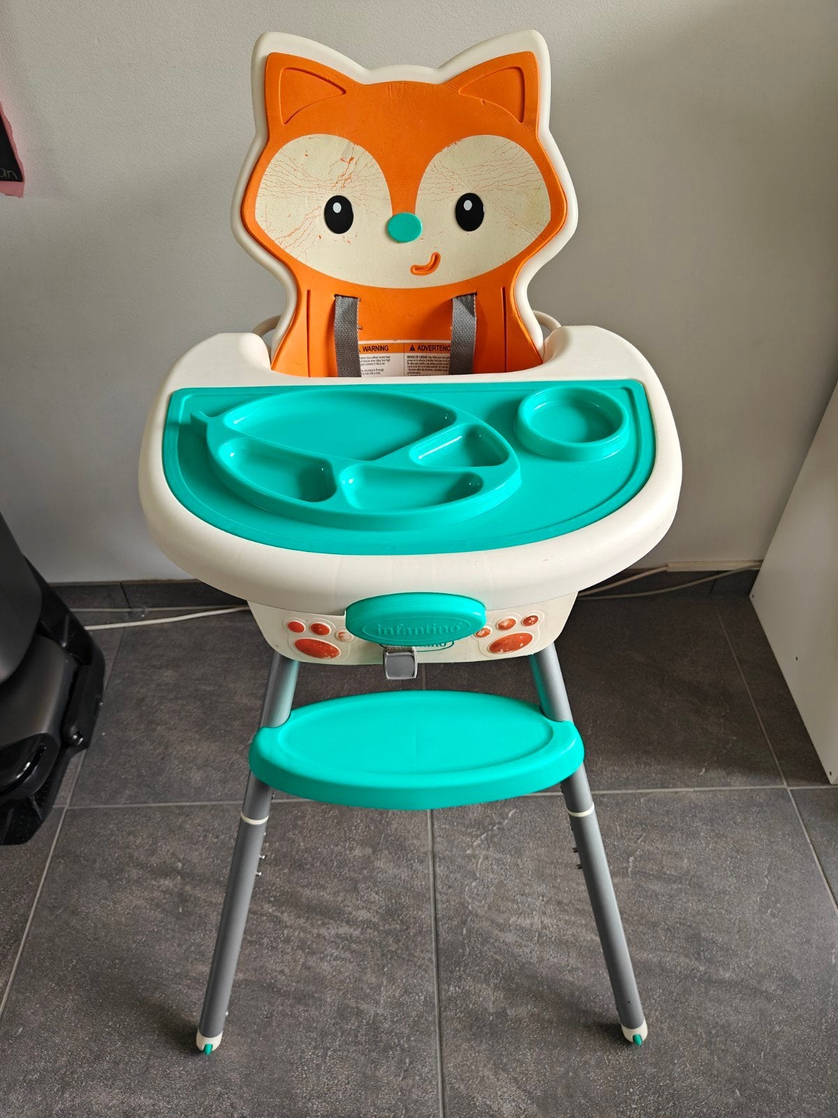 Infantino Grow-With-Me 4-In-1 Vos Kinderstoel, Kinderen en Baby's, Ophalen, Gebruikt, Meegroeistoel, Afneembaar eetblad