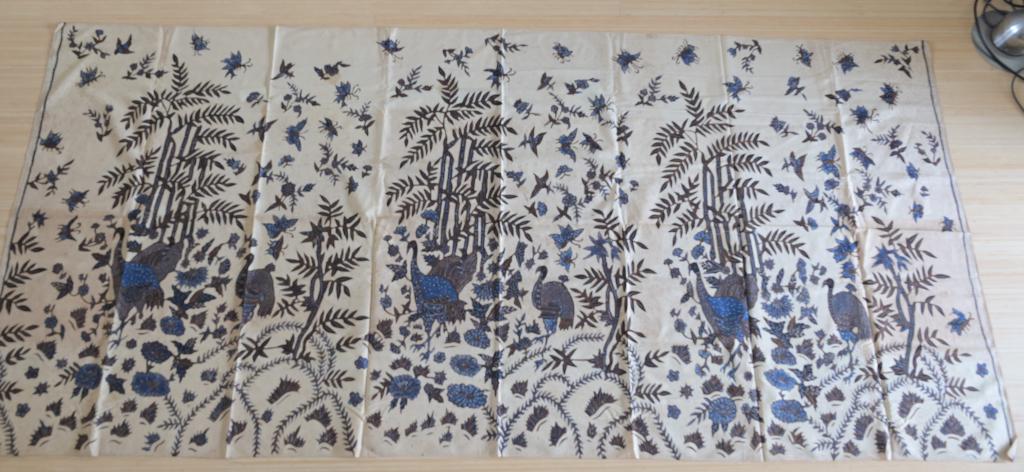 Kain panjang Batik Belanda stijl vogels flora Java Indonesie, Hobby en Vrije tijd, Stoffen en Lappen, Gebruikt, 200 cm of meer