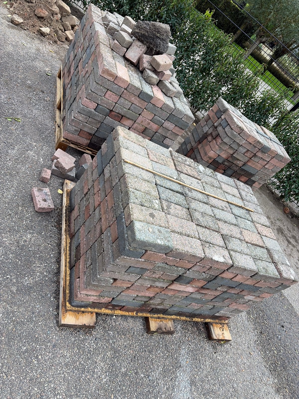 Gratis stenen op te halen, Tuin en Terras, Ophalen, Gebruikt, Klinkers, 10 m² of meer