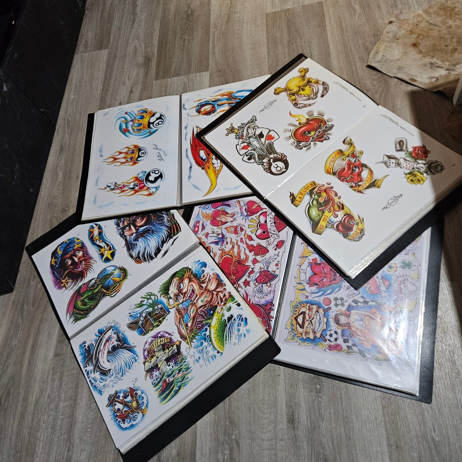 Grote collectie tattoo flash art boeken (Old School), Ophalen of Verzenden, Gebruikt