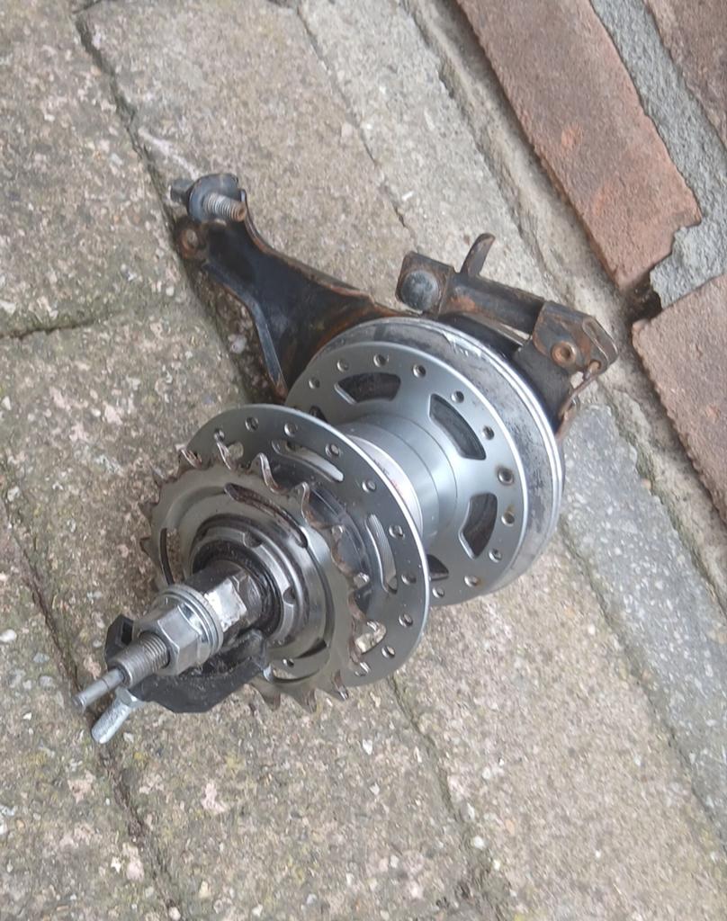 Shimano Nexus 3 speed naaf, Fietsen en Brommers, Fietsaccessoires | Fietsbellen, Ophalen of Verzenden