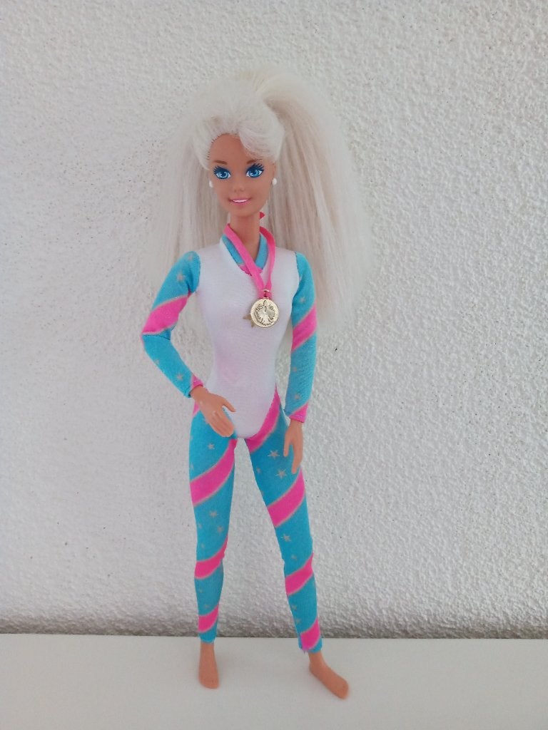Super Gymnast Barbie uit 1995, Ophalen of Verzenden, Gebruikt, Pop